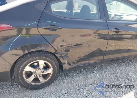 2015 Hyundai Elantra Se from USA, damaged, VIN 5NPDH4AE7FH574697